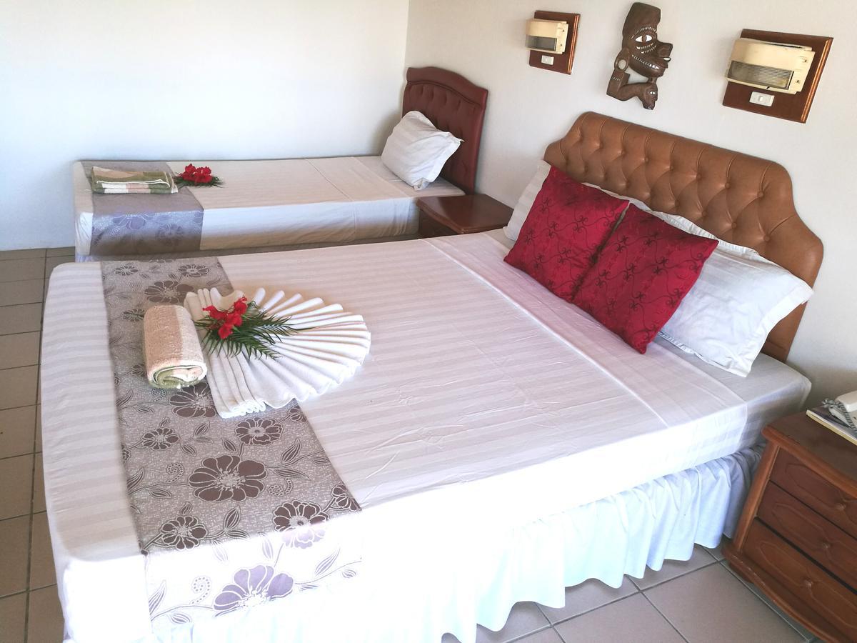 Honiara Hotel Екстериор снимка