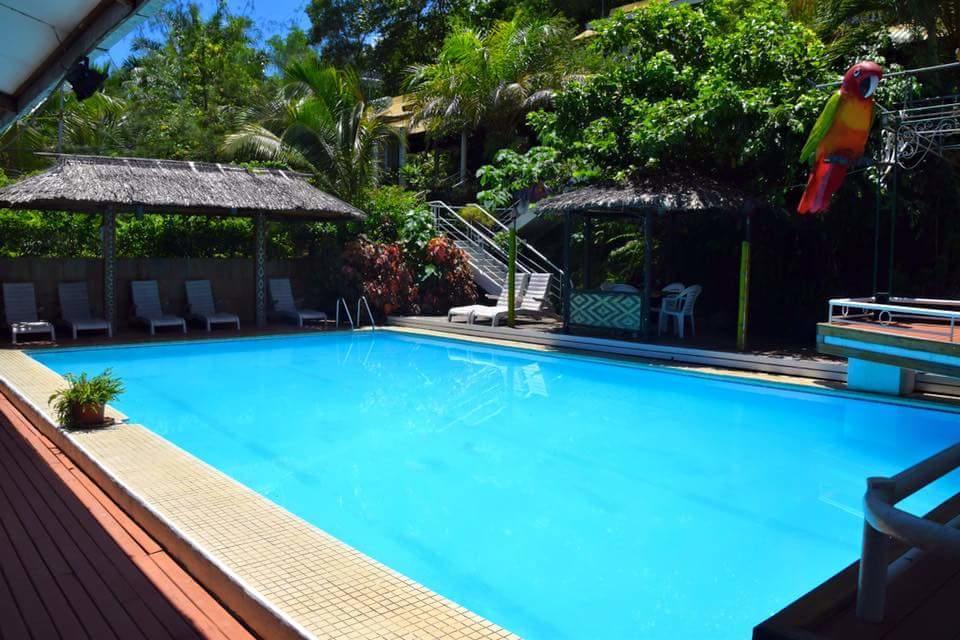 Honiara Hotel Екстериор снимка