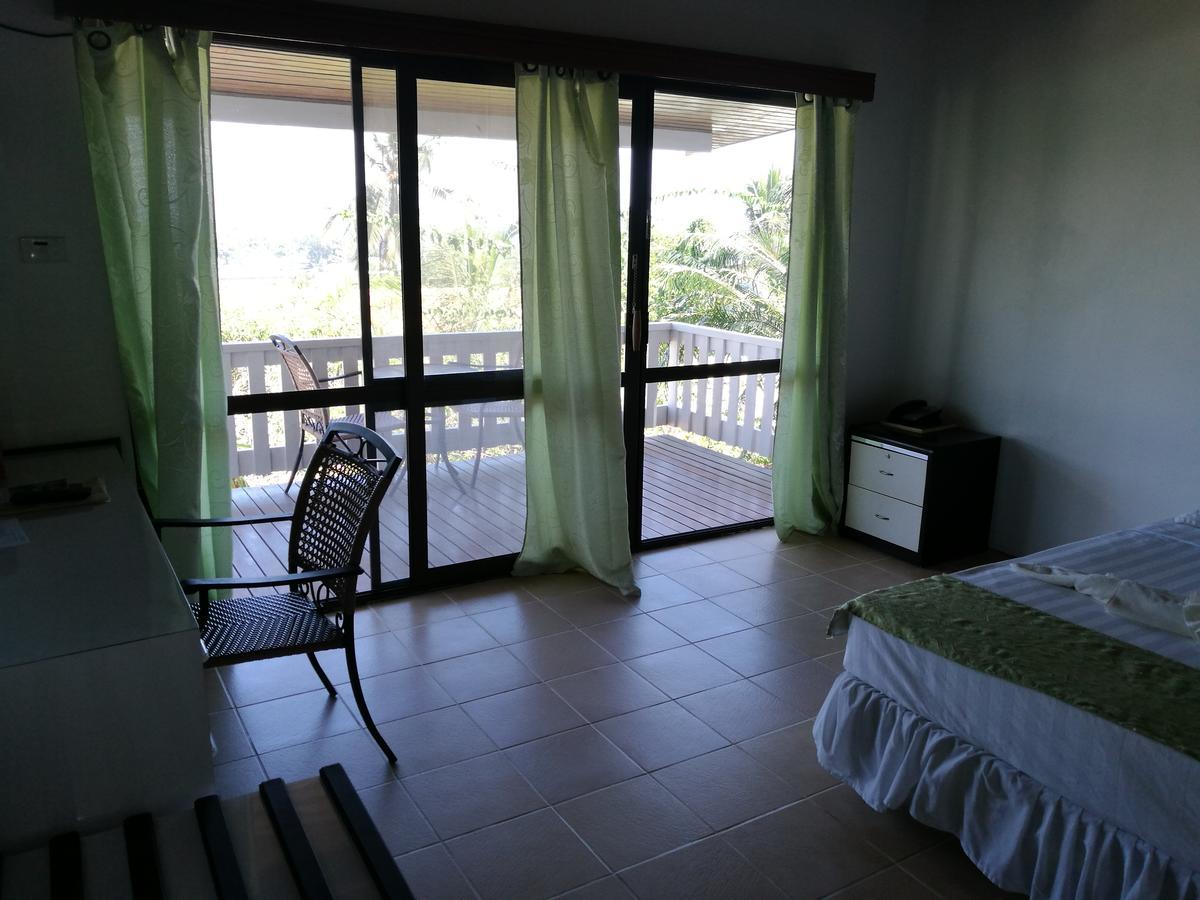 Honiara Hotel Екстериор снимка